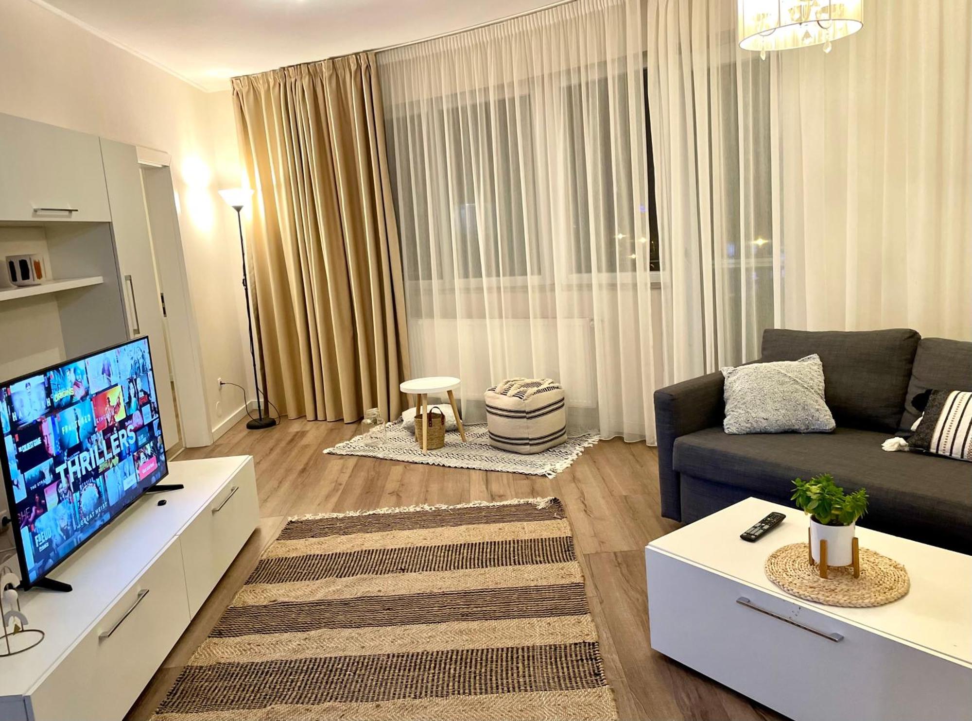 Moonlight Charming Shelter - 3Br 180º Balcony View Apartment ออราแด ภายนอก รูปภาพ